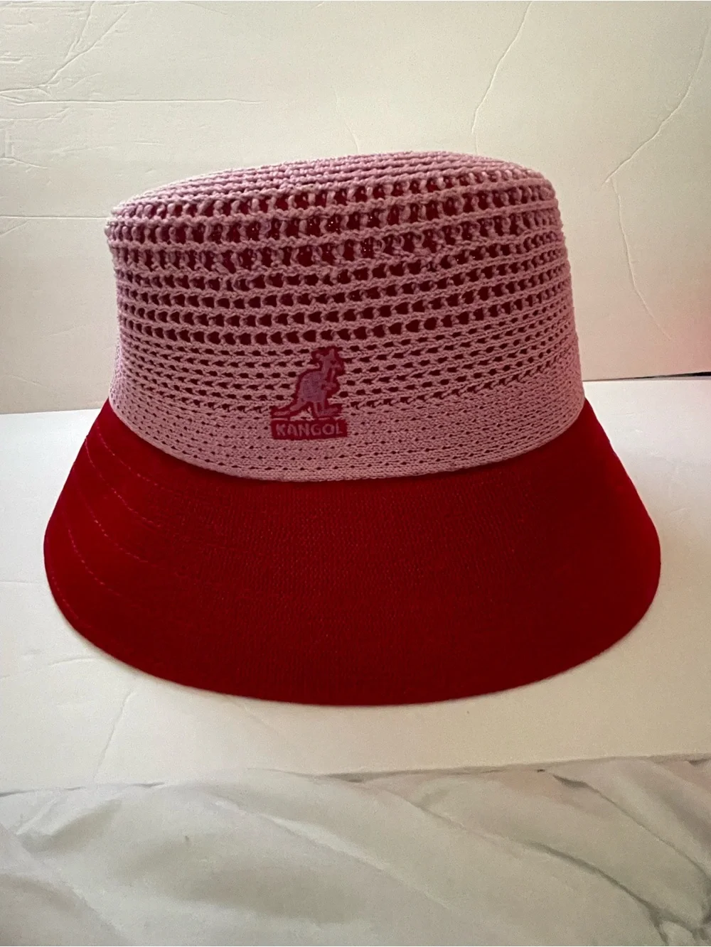 Kangol Two Toned Bucket Hat Size Large - NWT **
